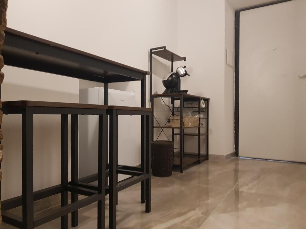 Janara - Arco Di Traiano Apartment Benevento Ngoại thất bức ảnh